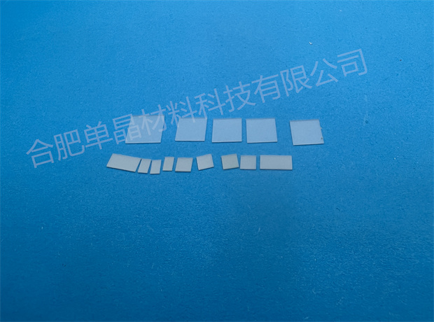 钒酸钇（YVO4）